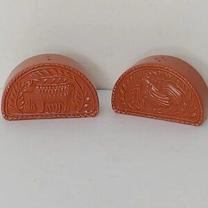 Vintage Avon Weiss Terra Cotta Cow Chicken Salt & Pepper Shakers‎